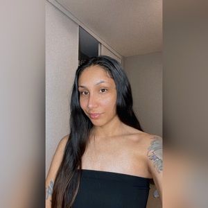 Meet your Posher, Crys